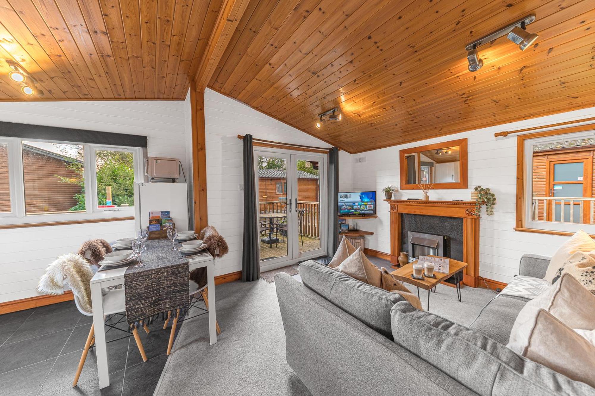 Bowness 45 - 2 Bedroom Lake Windermere Lodge المظهر الخارجي الصورة