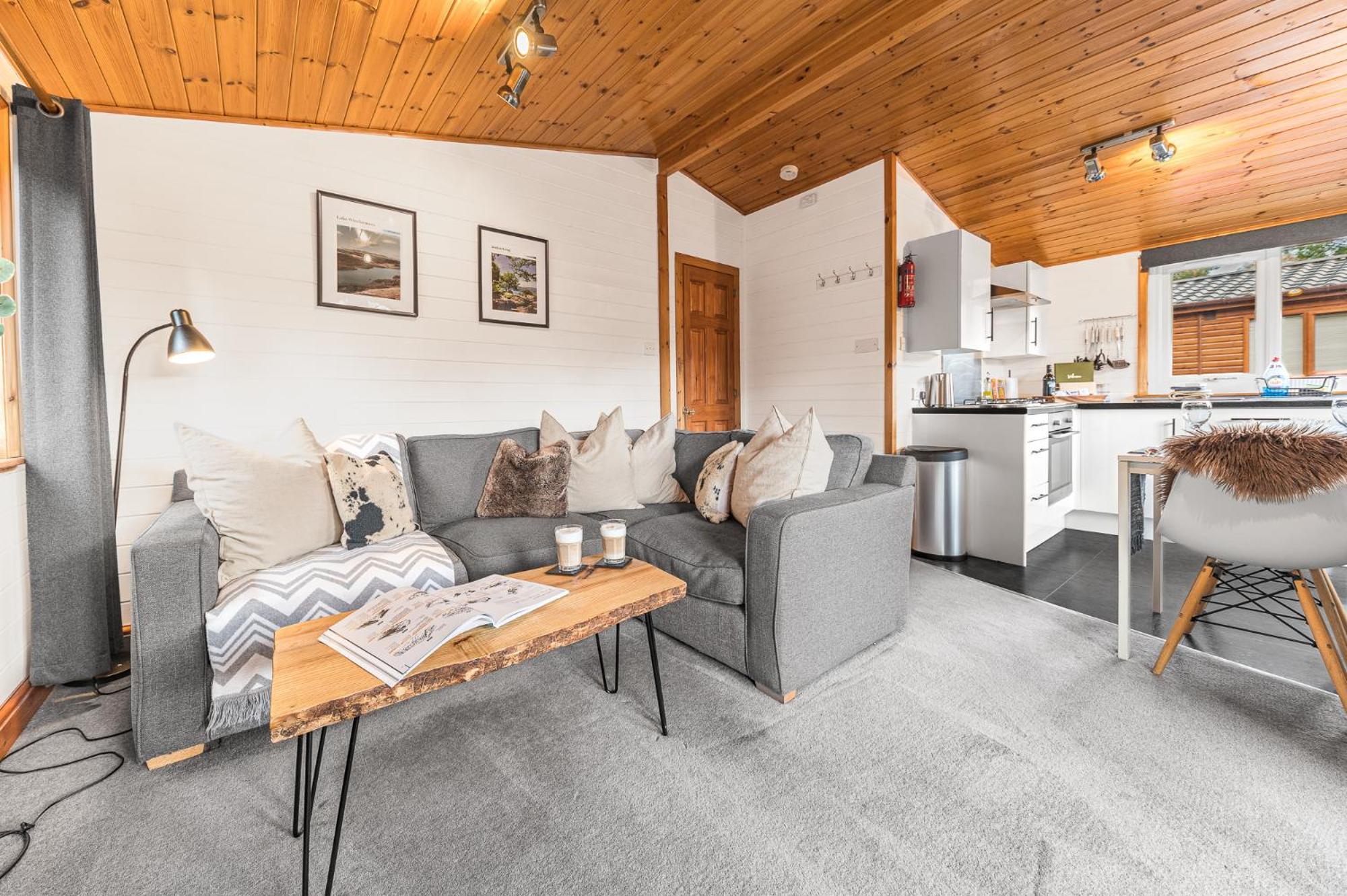 Bowness 45 - 2 Bedroom Lake Windermere Lodge المظهر الخارجي الصورة