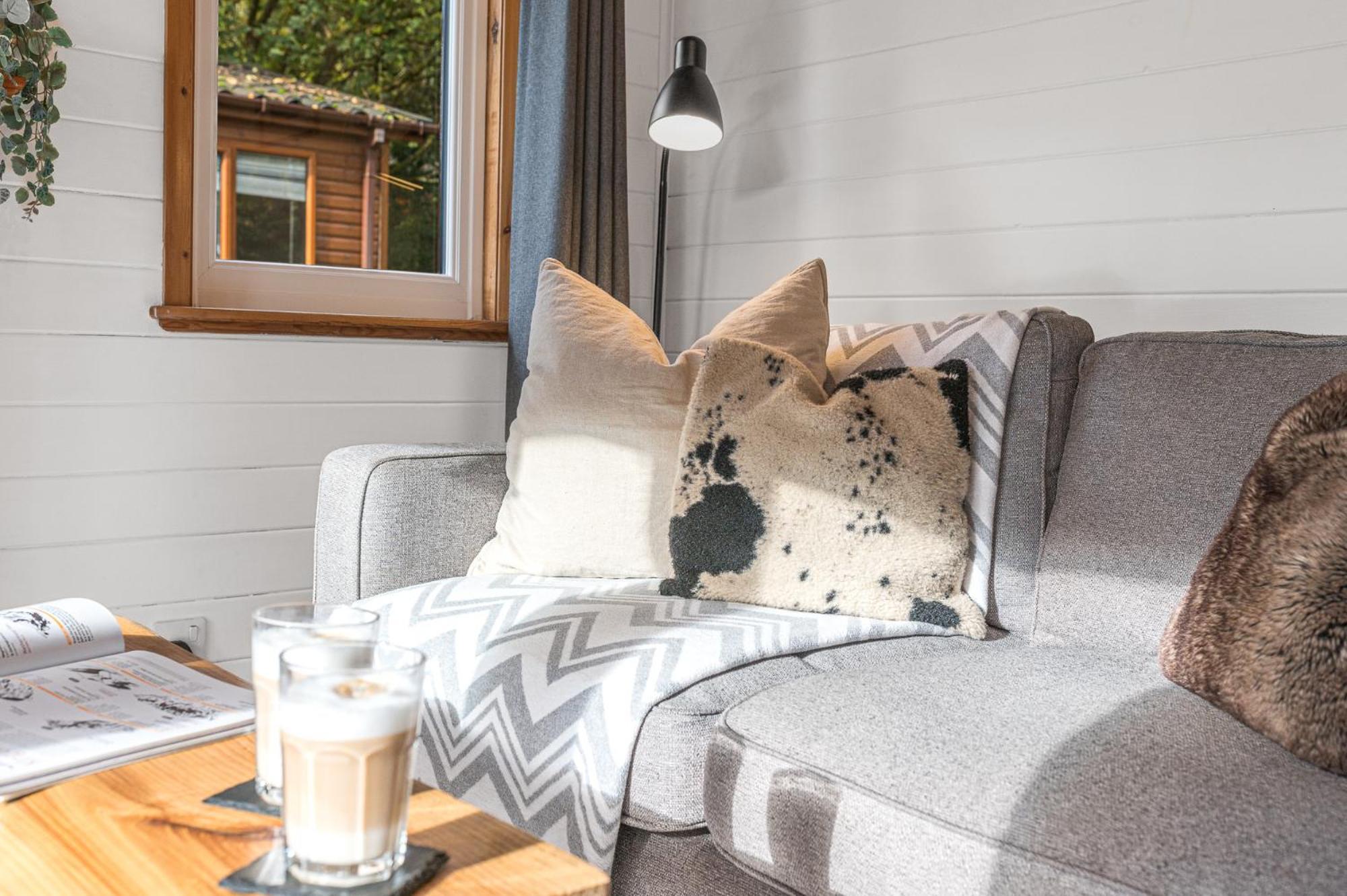 Bowness 45 - 2 Bedroom Lake Windermere Lodge المظهر الخارجي الصورة